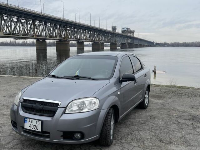 Серый Шевроле Авео, объемом двигателя 1.4 л и пробегом 224 тыс. км за 4200 $, фото 1 на Automoto.ua