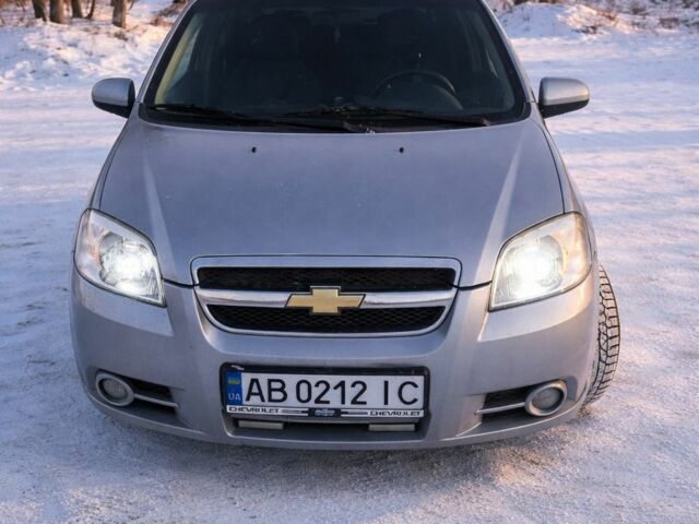 Серый Шевроле Авео, объемом двигателя 1.5 л и пробегом 456 тыс. км за 4000 $, фото 1 на Automoto.ua