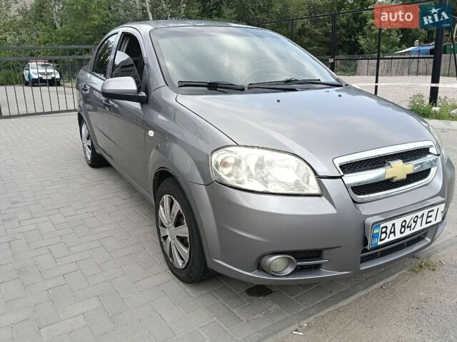 Серый Шевроле Авео, объемом двигателя 1.5 л и пробегом 183 тыс. км за 4950 $, фото 1 на Automoto.ua