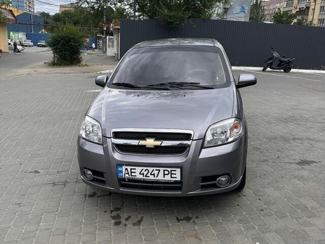 Сірий Шевроле Авео, об'ємом двигуна 1.5 л та пробігом 140 тис. км за 6200 $, фото 1 на Automoto.ua