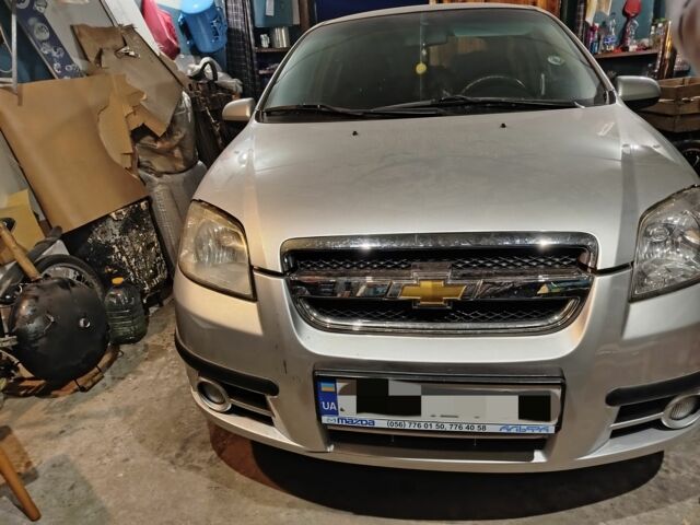Серый Шевроле Авео, объемом двигателя 1.5 л и пробегом 127 тыс. км за 5500 $, фото 1 на Automoto.ua