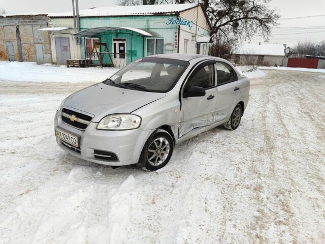 Серый Шевроле Авео, объемом двигателя 1.5 л и пробегом 77 тыс. км за 1470 $, фото 1 на Automoto.ua