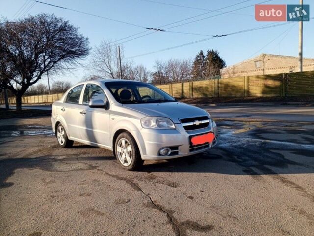 Серый Шевроле Авео, объемом двигателя 1.5 л и пробегом 160 тыс. км за 3599 $, фото 1 на Automoto.ua