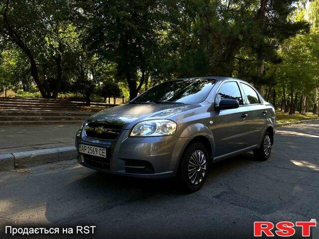 Сірий Шевроле Авео, об'ємом двигуна 1.5 л та пробігом 344 тис. км за 3500 $, фото 1 на Automoto.ua