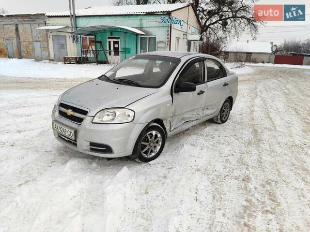 Серый Шевроле Авео, объемом двигателя 1.5 л и пробегом 98 тыс. км за 1470 $, фото 1 на Automoto.ua