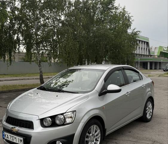Сірий Шевроле Авео, об'ємом двигуна 1.6 л та пробігом 115 тис. км за 5999 $, фото 1 на Automoto.ua