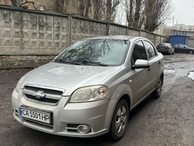 Сірий Шевроле Авео, об'ємом двигуна 1.5 л та пробігом 160 тис. км за 4200 $, фото 1 на Automoto.ua