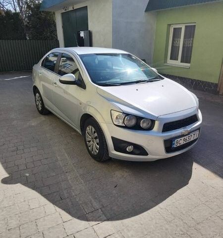 Сірий Шевроле Авео, об'ємом двигуна 1.6 л та пробігом 194 тис. км за 4950 $, фото 1 на Automoto.ua