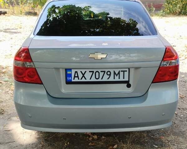 Серый Шевроле Авео, объемом двигателя 1.5 л и пробегом 140 тыс. км за 5000 $, фото 1 на Automoto.ua