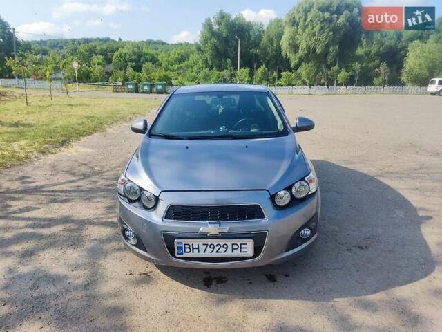 Серый Шевроле Авео, объемом двигателя 1.6 л и пробегом 150 тыс. км за 6800 $, фото 1 на Automoto.ua