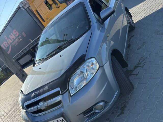 Сірий Шевроле Авео, об'ємом двигуна 1.4 л та пробігом 200 тис. км за 2911 $, фото 1 на Automoto.ua