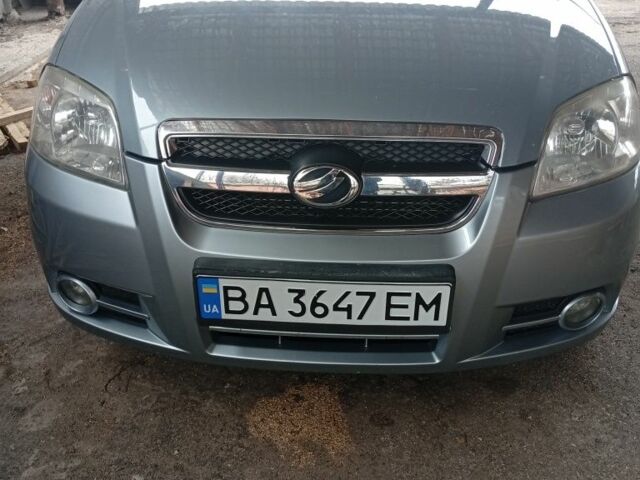 Сірий Шевроле Авео, об'ємом двигуна 1 л та пробігом 160 тис. км за 4200 $, фото 1 на Automoto.ua