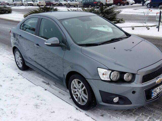Серый Шевроле Авео, объемом двигателя 1.4 л и пробегом 170 тыс. км за 4900 $, фото 1 на Automoto.ua