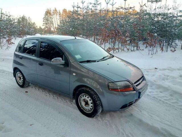 Серый Шевроле Авео, объемом двигателя 0 л и пробегом 202 тыс. км за 4400 $, фото 1 на Automoto.ua