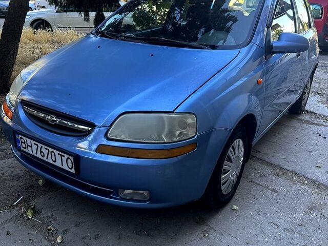 Синій Шевроле Авео, об'ємом двигуна 1.5 л та пробігом 185 тис. км за 2350 $, фото 1 на Automoto.ua