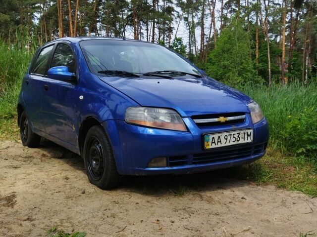 Синий Шевроле Авео, объемом двигателя 1.5 л и пробегом 350 тыс. км за 1086 $, фото 1 на Automoto.ua