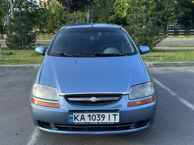 Синий Шевроле Авео, объемом двигателя 1.5 л и пробегом 410 тыс. км за 1250 $, фото 1 на Automoto.ua