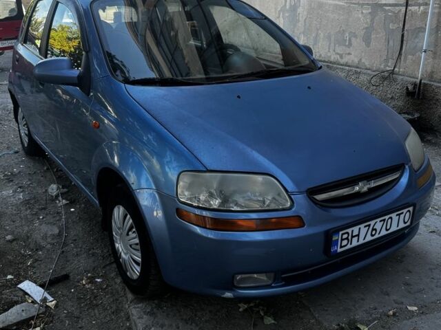 Синий Шевроле Авео, объемом двигателя 1.5 л и пробегом 185 тыс. км за 2350 $, фото 1 на Automoto.ua