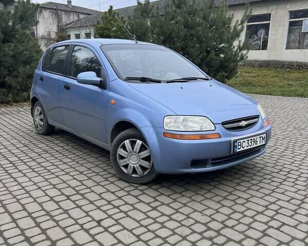 Синий Шевроле Авео, объемом двигателя 1.5 л и пробегом 196 тыс. км за 2500 $, фото 1 на Automoto.ua