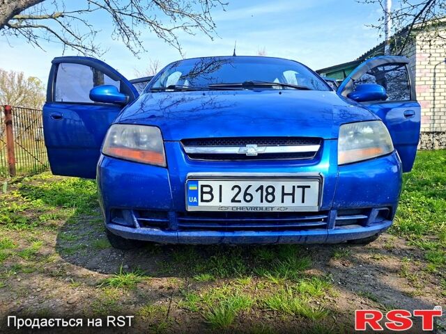 Синий Шевроле Авео, объемом двигателя 1.5 л и пробегом 250 тыс. км за 2750 $, фото 1 на Automoto.ua