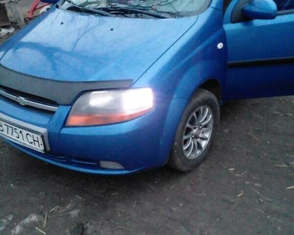 Синій Шевроле Авео, об'ємом двигуна 1.5 л та пробігом 262 тис. км за 3300 $, фото 1 на Automoto.ua