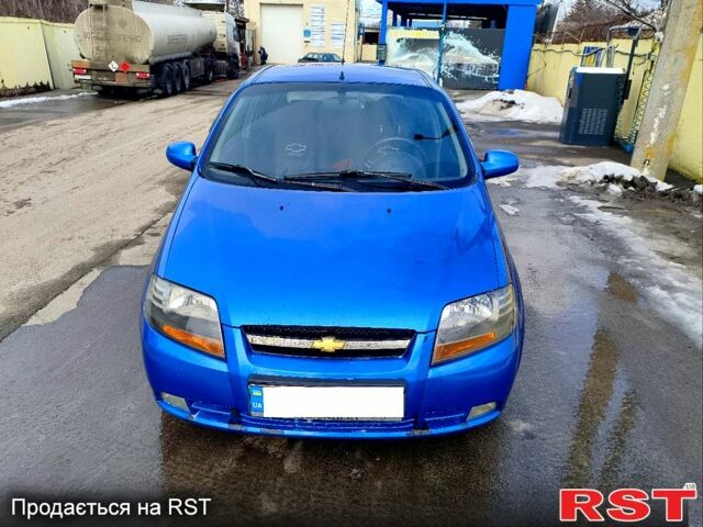 Синий Шевроле Авео, объемом двигателя 1.5 л и пробегом 248 тыс. км за 2800 $, фото 1 на Automoto.ua