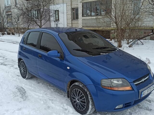 Синий Шевроле Авео, объемом двигателя 1.5 л и пробегом 297 тыс. км за 2700 $, фото 1 на Automoto.ua