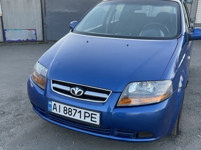 Синий Шевроле Авео, объемом двигателя 1.5 л и пробегом 270 тыс. км за 2399 $, фото 1 на Automoto.ua