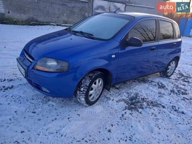 Синій Шевроле Авео, об'ємом двигуна 1.5 л та пробігом 280 тис. км за 2950 $, фото 1 на Automoto.ua
