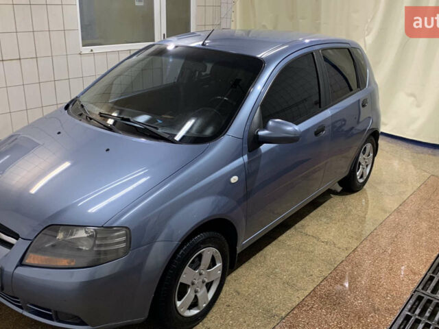 Синий Шевроле Авео, объемом двигателя 1.6 л и пробегом 203 тыс. км за 3500 $, фото 1 на Automoto.ua