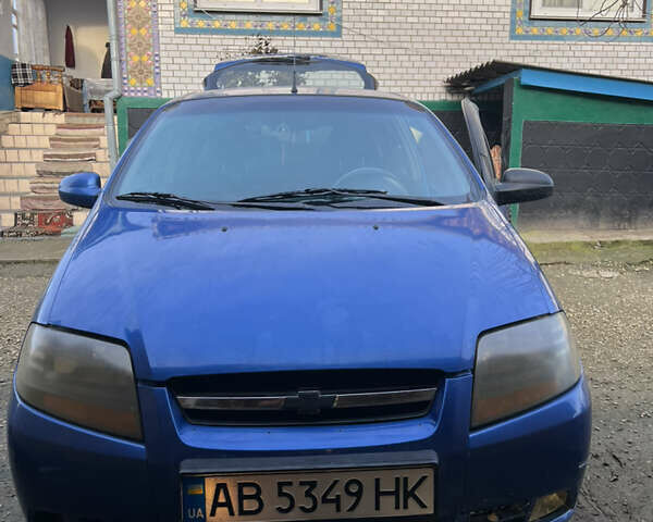 Синий Шевроле Авео, объемом двигателя 1.5 л и пробегом 220 тыс. км за 2700 $, фото 1 на Automoto.ua