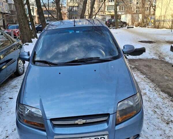 Синий Шевроле Авео, объемом двигателя 0 л и пробегом 95 тыс. км за 3800 $, фото 1 на Automoto.ua