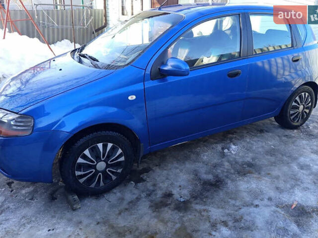 Синий Шевроле Авео, объемом двигателя 1.5 л и пробегом 142 тыс. км за 3500 $, фото 1 на Automoto.ua