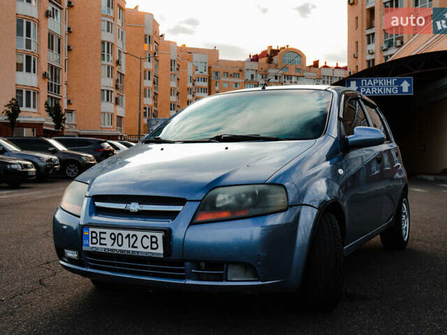 Синій Шевроле Авео, об'ємом двигуна 1.5 л та пробігом 285 тис. км за 2900 $, фото 1 на Automoto.ua