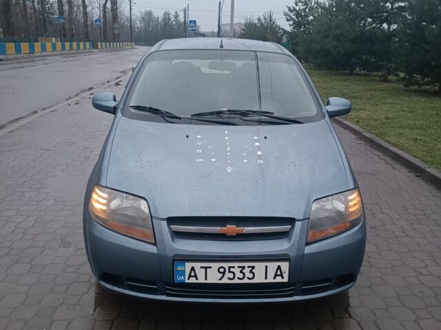 Синий Шевроле Авео, объемом двигателя 1.5 л и пробегом 240 тыс. км за 3120 $, фото 1 на Automoto.ua