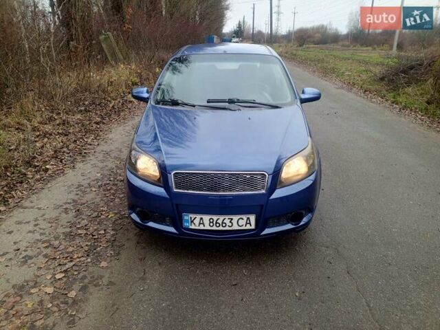 Синий Шевроле Авео, объемом двигателя 1.5 л и пробегом 360 тыс. км за 2500 $, фото 1 на Automoto.ua