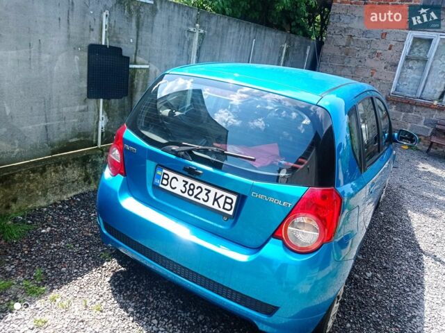 Синий Шевроле Авео, объемом двигателя 1.21 л и пробегом 194 тыс. км за 2700 $, фото 1 на Automoto.ua