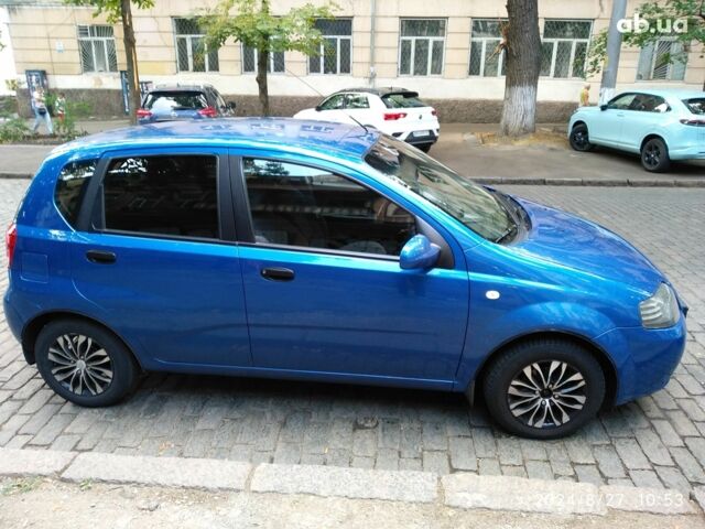 Синий Шевроле Авео, объемом двигателя 1.5 л и пробегом 177 тыс. км за 5200 $, фото 1 на Automoto.ua