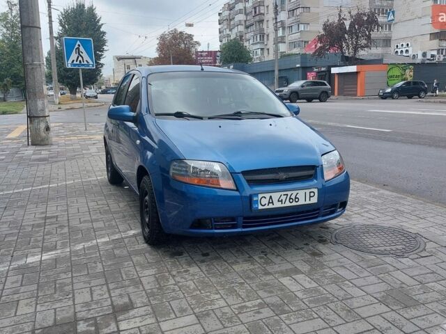 Синій Шевроле Авео, об'ємом двигуна 1.5 л та пробігом 210 тис. км за 2500 $, фото 1 на Automoto.ua