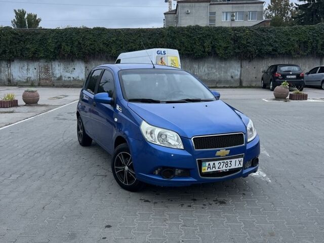 Синій Шевроле Авео, об'ємом двигуна 1.5 л та пробігом 193 тис. км за 3500 $, фото 1 на Automoto.ua
