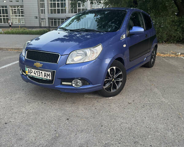 Синий Шевроле Авео, объемом двигателя 1.5 л и пробегом 169 тыс. км за 4500 $, фото 1 на Automoto.ua