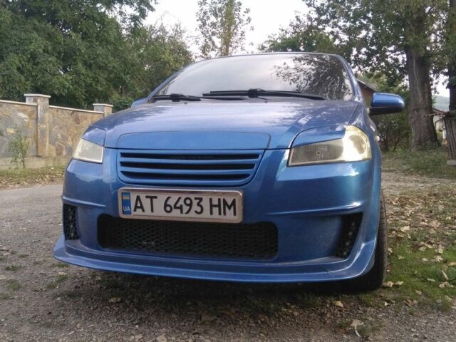 Синій Шевроле Авео, об'ємом двигуна 1.5 л та пробігом 180 тис. км за 3499 $, фото 1 на Automoto.ua