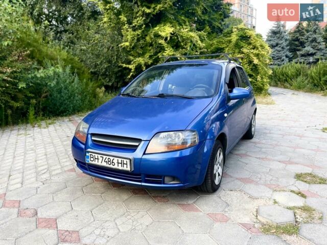 Синий Шевроле Авео, объемом двигателя 1.5 л и пробегом 230 тыс. км за 4200 $, фото 1 на Automoto.ua
