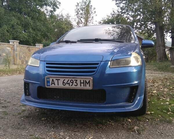 Синий Шевроле Авео, объемом двигателя 1.5 л и пробегом 180 тыс. км за 3499 $, фото 1 на Automoto.ua