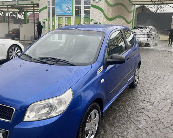 Синий Шевроле Авео, объемом двигателя 1.21 л и пробегом 262 тыс. км за 3500 $, фото 1 на Automoto.ua