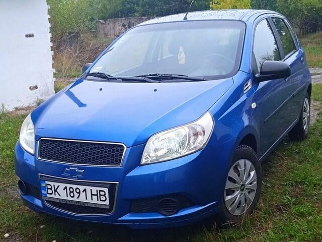 Синий Шевроле Авео, объемом двигателя 1.21 л и пробегом 155 тыс. км за 3700 $, фото 1 на Automoto.ua