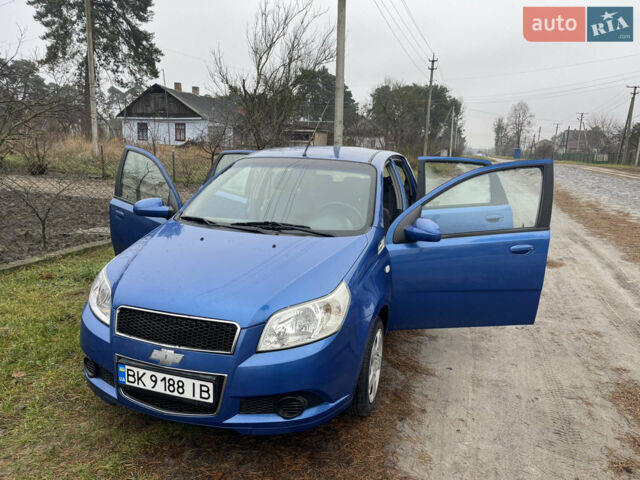 Синий Шевроле Авео, объемом двигателя 1.2 л и пробегом 170 тыс. км за 4599 $, фото 1 на Automoto.ua