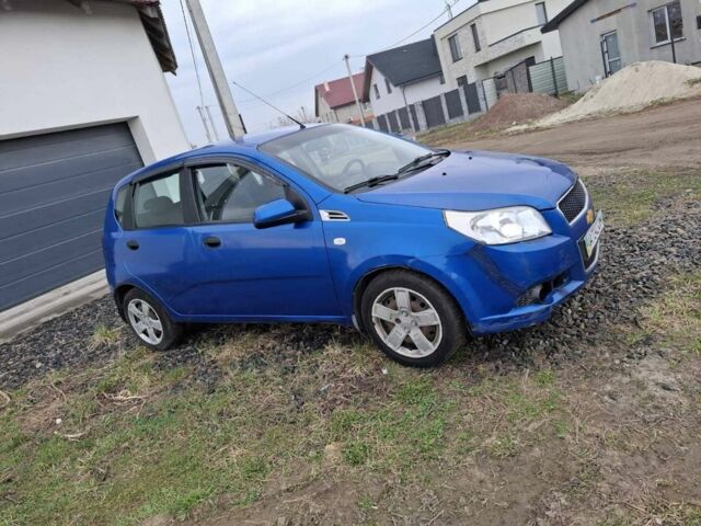 Синій Шевроле Авео, об'ємом двигуна 1.5 л та пробігом 214 тис. км за 3700 $, фото 1 на Automoto.ua