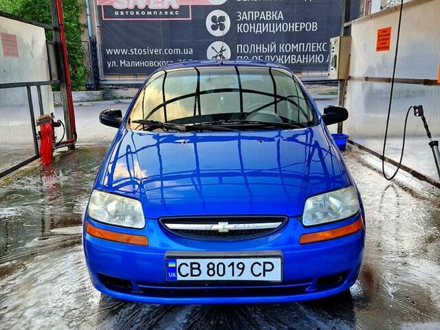 Синий Шевроле Авео, объемом двигателя 1.4 л и пробегом 270 тыс. км за 1500 $, фото 1 на Automoto.ua