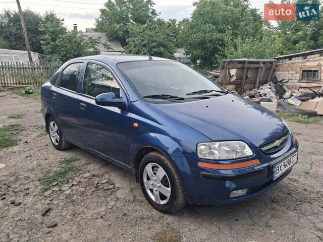 Синий Шевроле Авео, объемом двигателя 1.5 л и пробегом 302 тыс. км за 1999 $, фото 1 на Automoto.ua